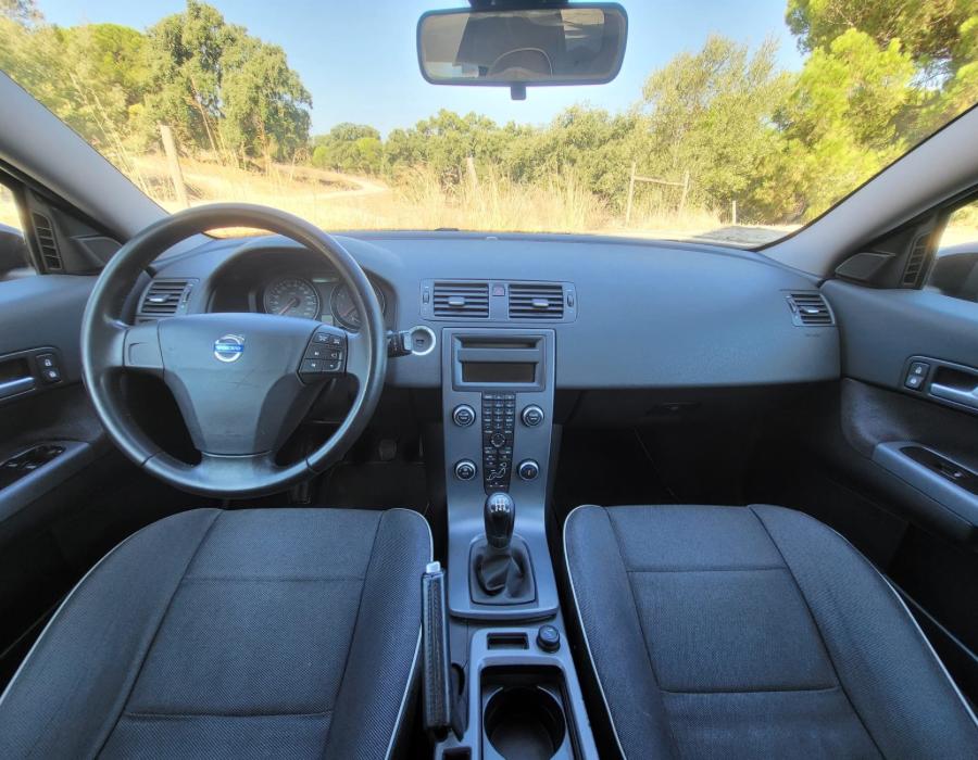VOLVO C30